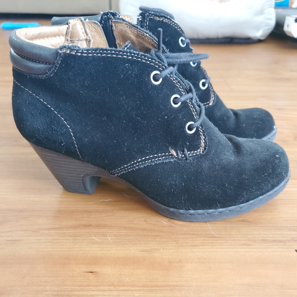 Black Leather Montana Ankle Booties